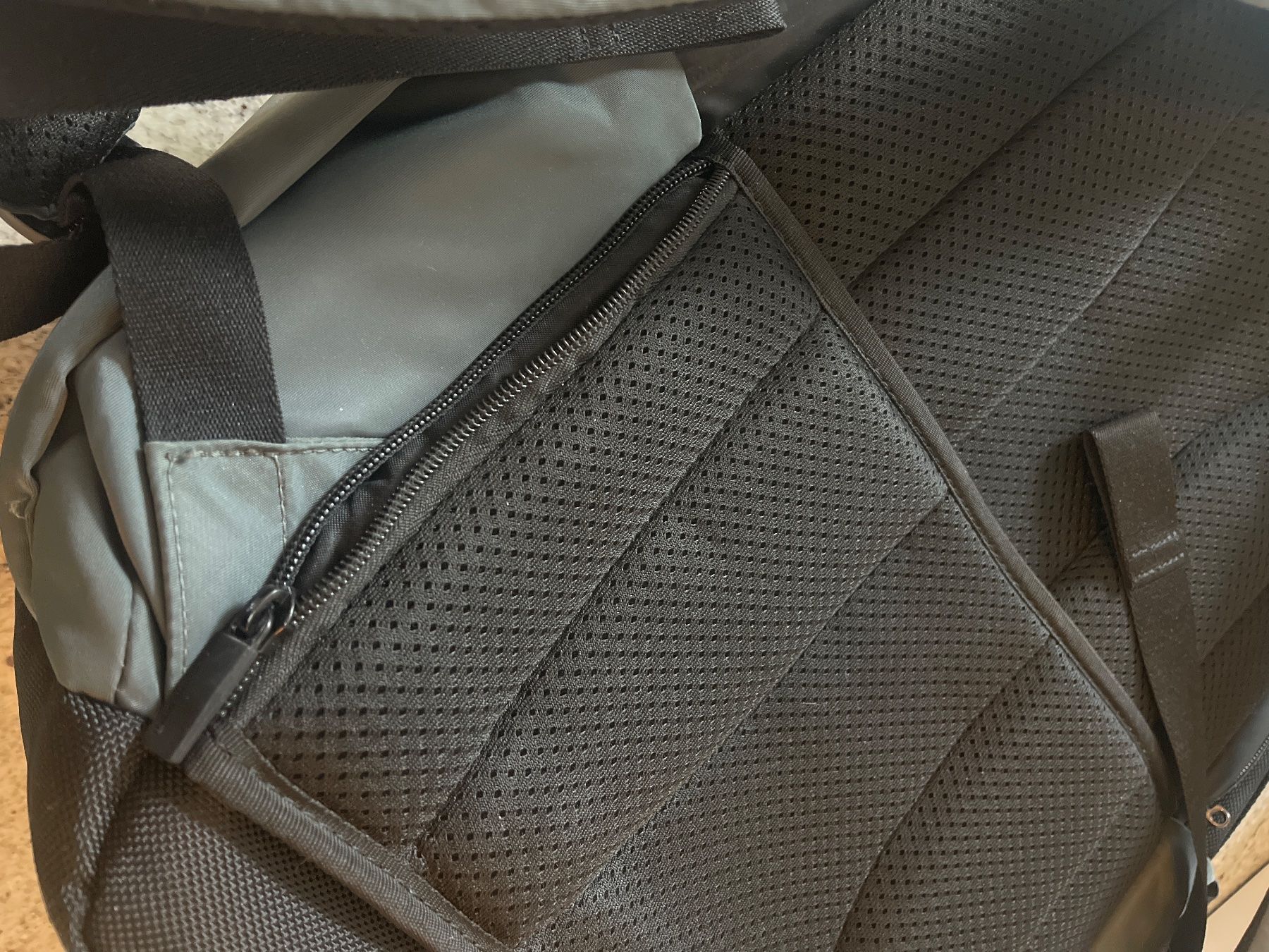 Samsonite Rucksäcke: Samsonite Laptop Rucksack. Sehr Praktisch! – Gebraucht aus Rüschlikon von bur_7r8m 5