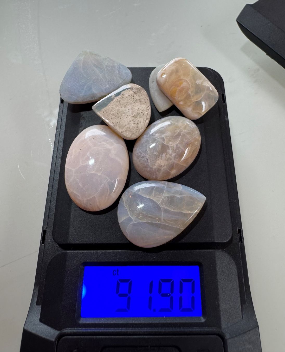 Fossilien: 7 Stk  Cabochons Opal echt  neu gross    LOT  Sammlung – Neu und originalverpackt aus Leuggern von gemshow 6