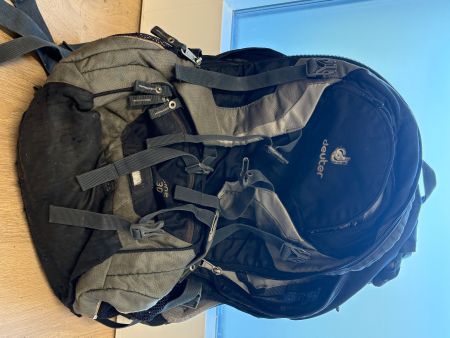 Rucksack deuter  30l gebraucht