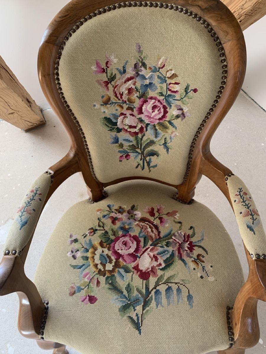 Poltrone: Sessel Gobelin mit Hocker – Usato da Thierachern venduto da reten 3