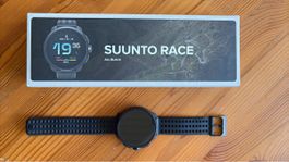Suunto Race All Black Smartwatch neuwertig
