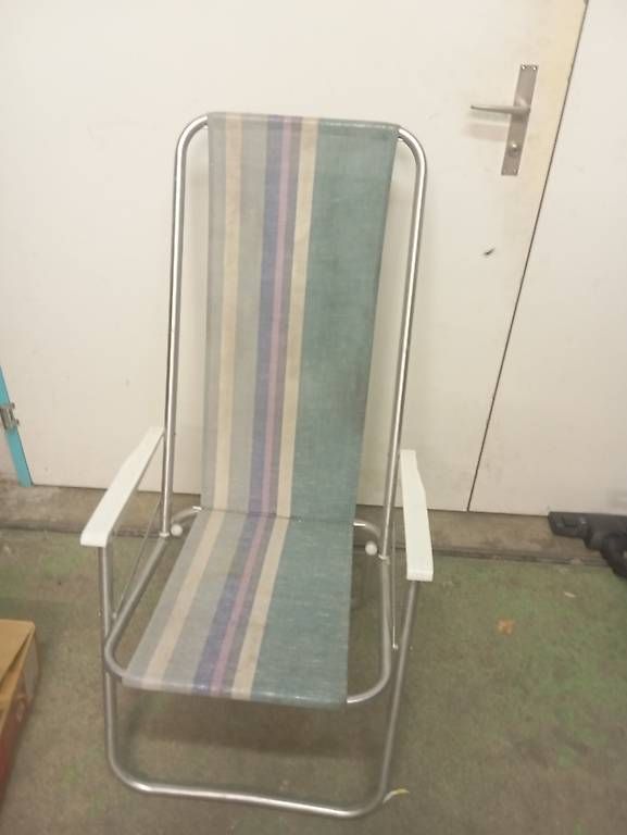 Stühle: Strandstuhl mit Streifen , Vintage – Gebraucht aus Basel von Petergunn