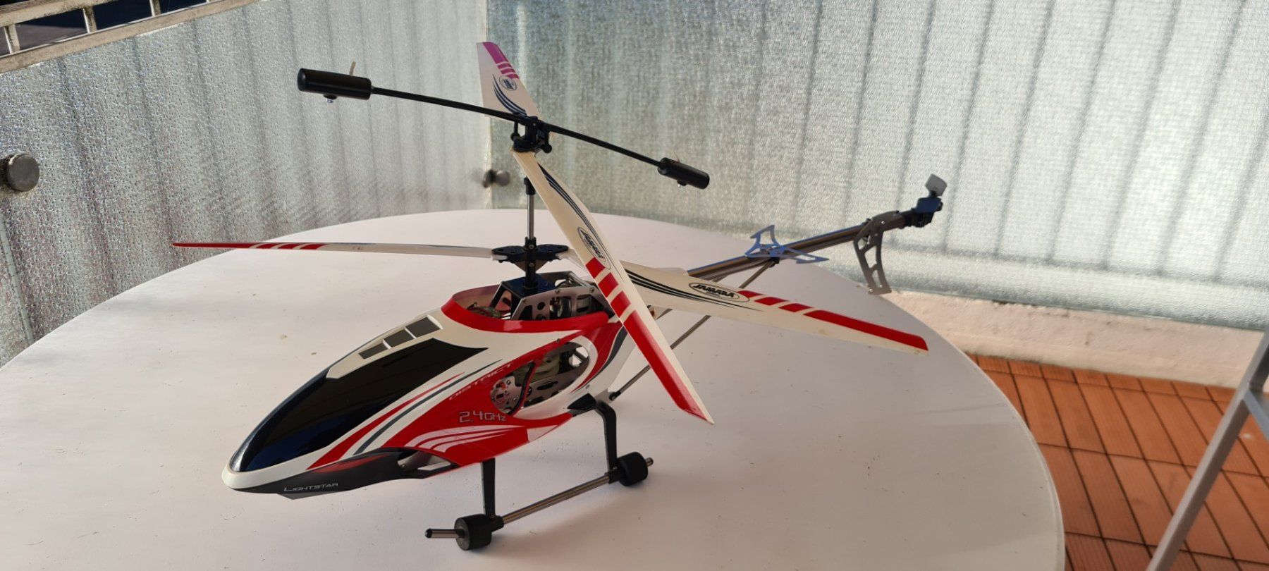 Modellismo RC: Helikopter Jamara District 2.4 GHz – Usato da Mettmenstetten venduto da swissric 2