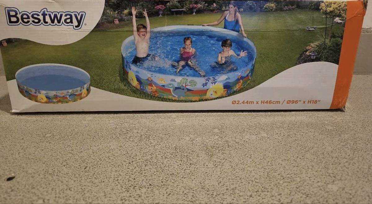 Schwimmbad: Kinderplanschbecken - Kinderpool – Gebraucht aus Zürich von Gadgets2020 1