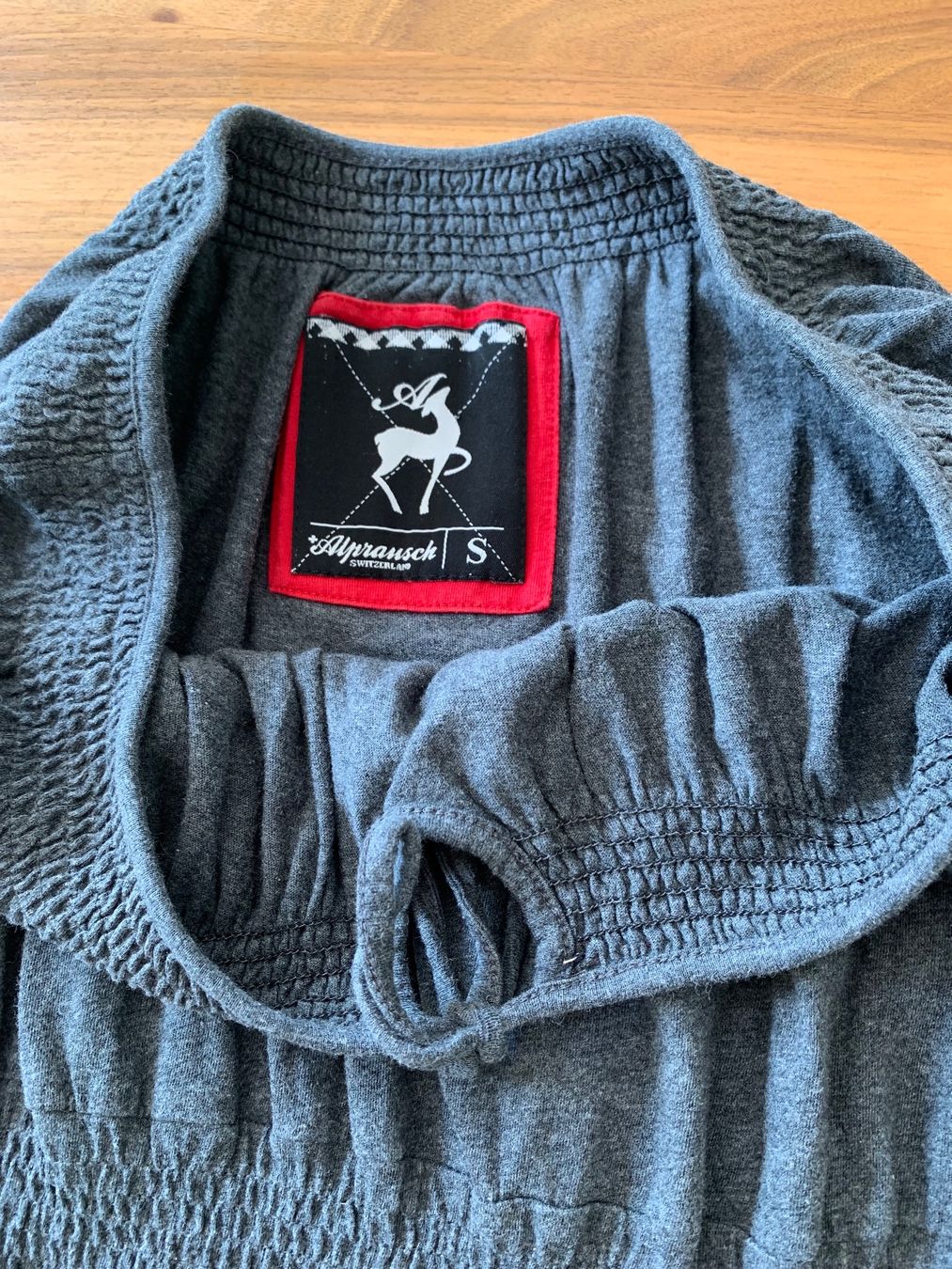 Alprausch Kleider: ALPRAUSCH tolles Kleid grau Grösse S – Gebraucht aus Meiringen von snahhanssnah 2