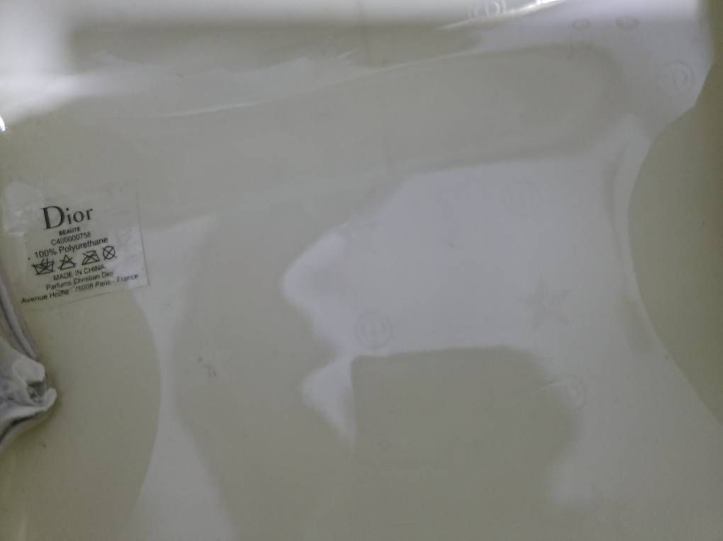Dior Custodie per cosmetici: Pochette Dior – Usato da Genève venduto da smx_2sks 2