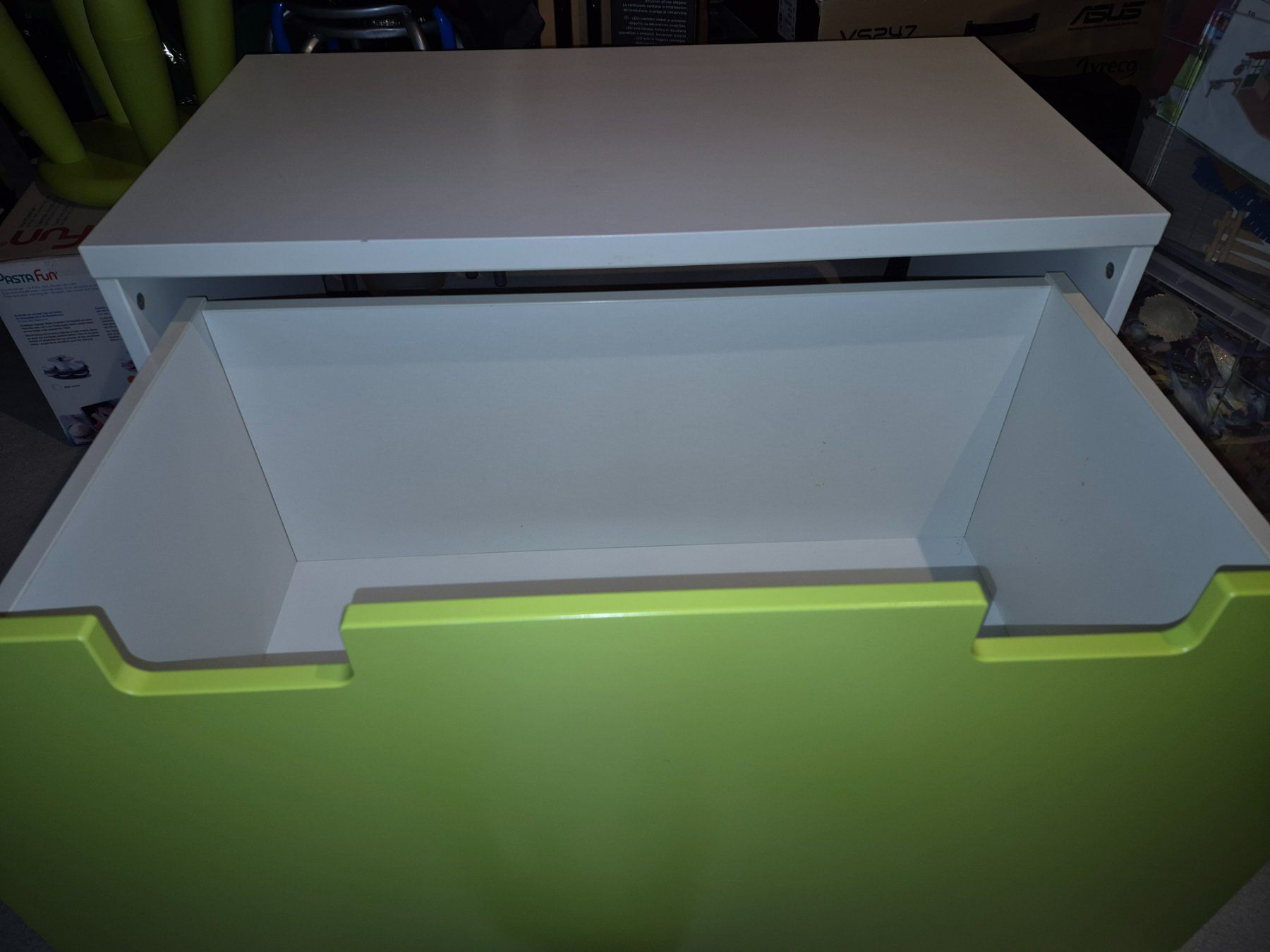 Cassapanche: Truhe Ikea – Usato da Samstagern venduto da 79mace21 1