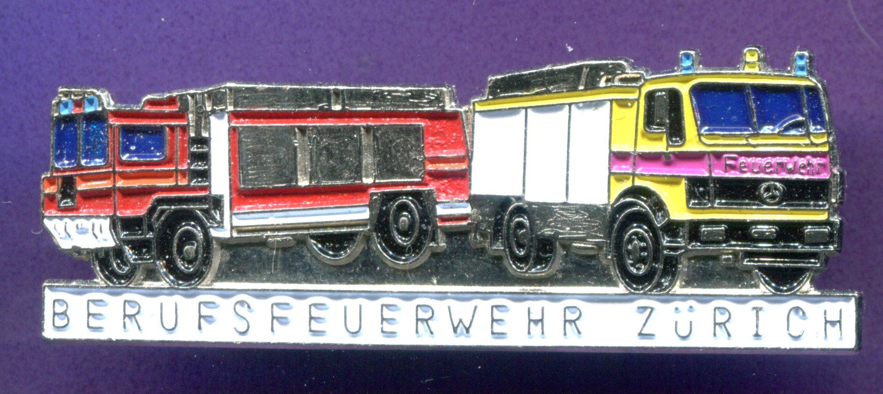 Placchette & Badge: Berufsfeuerwehr  ZÜRICH – Usato da Winterthur venduto da Sammleroase