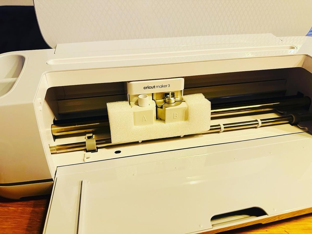 Tutte le macchine: Schneideplotter Cricut Maker 3 – Usato da Jonschwil venduto da car_27pf