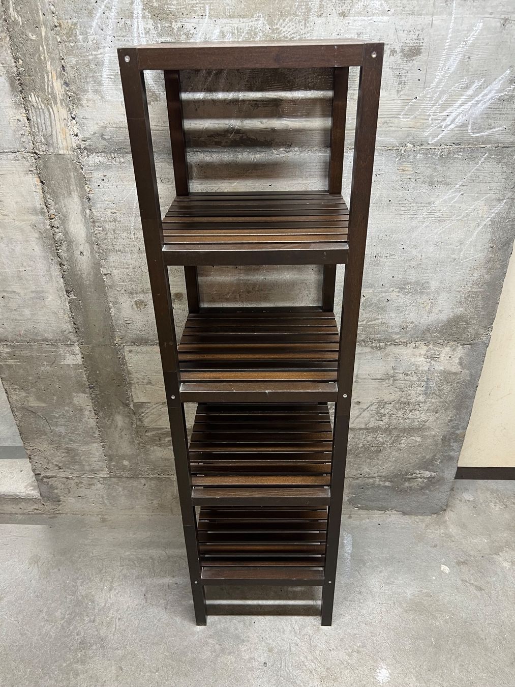 Ikea Étagères: Regal dunkelbraun aus Holz – D'occasion à Solothurn par Stern06 2