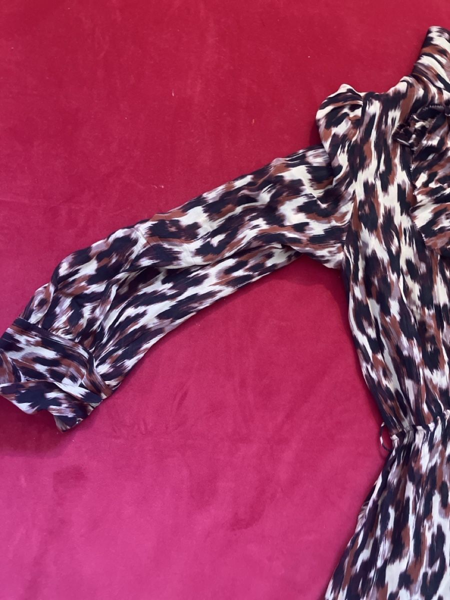 Vestiti: Massimo Dutti Kleid, Gr. 34, Leoprint, Herbstchic! – Usato da Muralto venduto da jac_hkz5 3