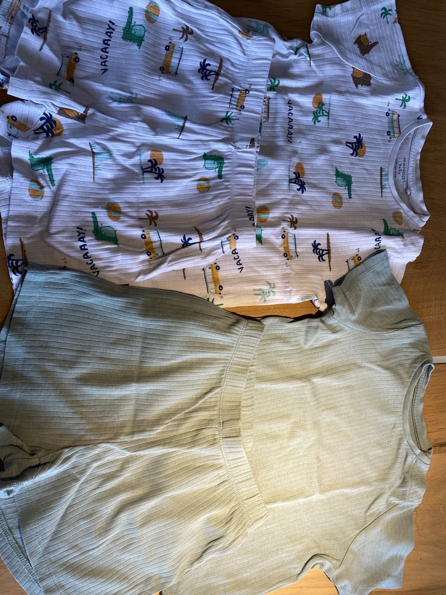 Manor Pyjamas: 2 pyjama shirt – Gebraucht aus Estavannens von charriere23