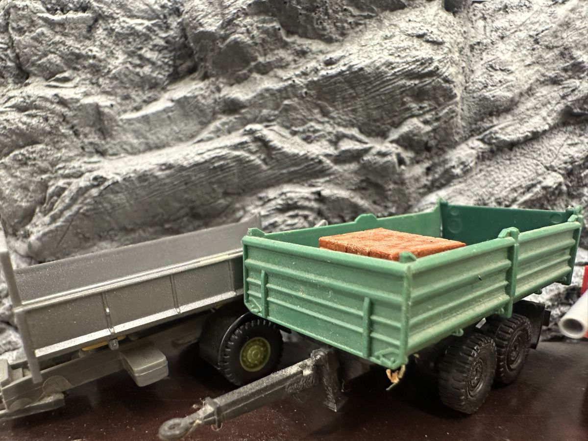 Wiking Modellautos: Wiking 3 Anhänger – Gebraucht aus Lupsingen von New-Haven