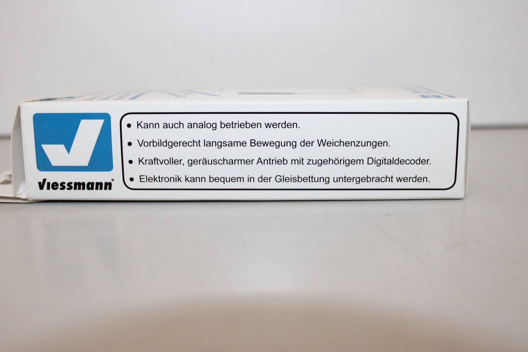 Viessmann Modellini di ferrovie: Viessmann 4568 Weichenantrieb+Decoder C-Gleis Trix Märklin – Usato da Basel venduto da mhmarken 2