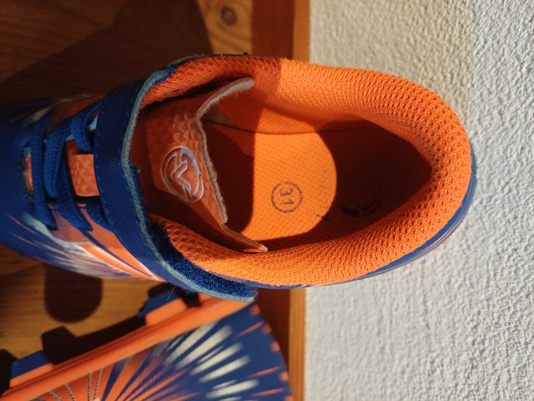 Scarpe per ragazzi: Fussballschuhe Victory Gr.31 – Usato da Ramosch venduto da Puzins 4
