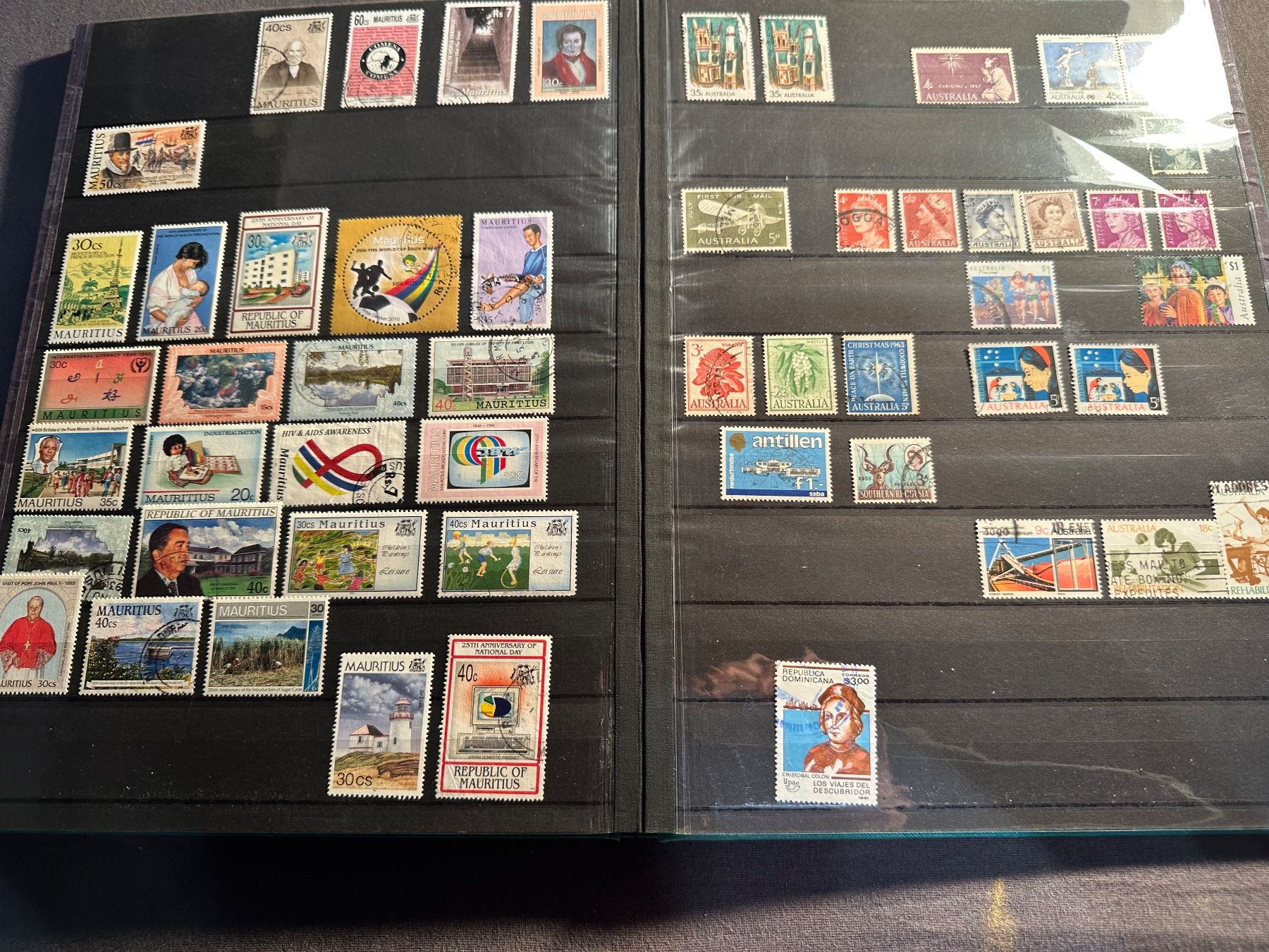 Tutti i francobolli: Album Weltweit - USA, Neuseeland – Usato da Stettfurt venduto da 2442 6