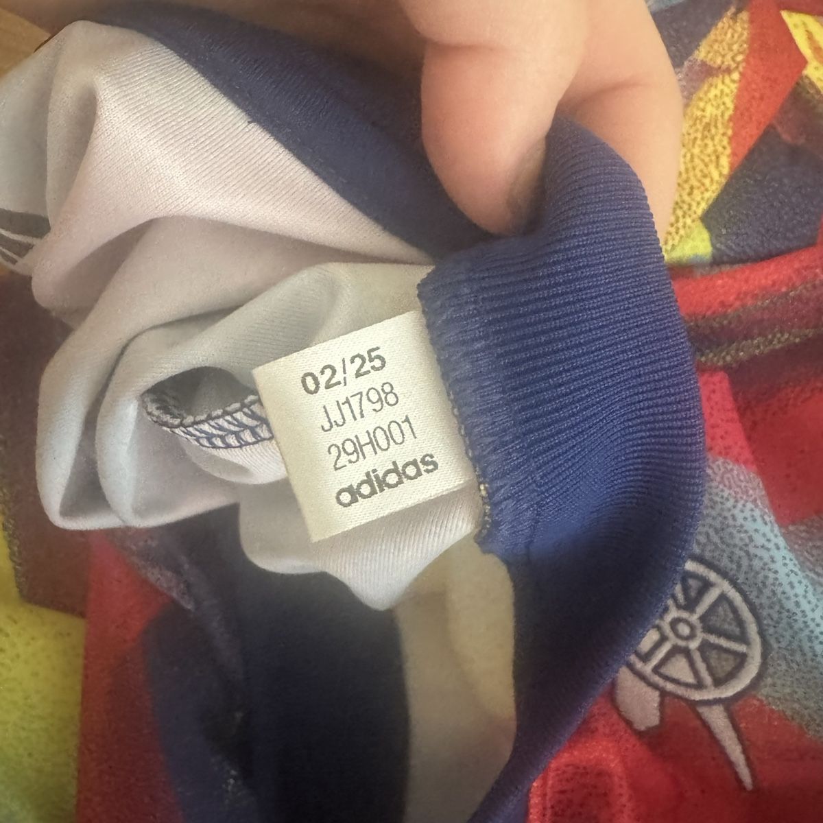 Leibchen & Hosen: Arsenal Trikot 25/26 Warm Up – Neu (gemäss Beschreibung) aus Sursee von giu_205 3
