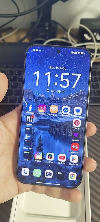 Telefoni cellulari / Smartphones: Xiaomi 17 Pro Max – Usato da Villeneuve VD venduto da Troubadour 4