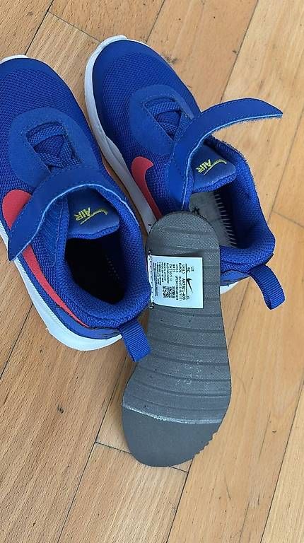 Nike Scarpe per ragazzi: Nike Air 26 Sneaker Kinder Schuhe – Usato da Herisau venduto da Ausserrhodner 2