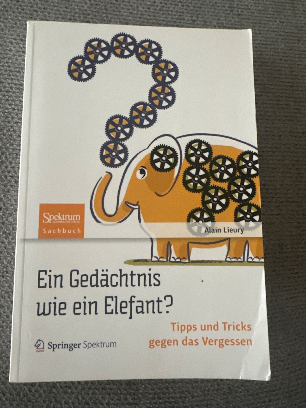 Libri: Ein Gedächtnis wie ein Elefant? – Usato da Schwarzenburg venduto da mezulienka