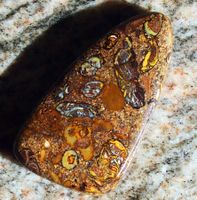 🔥 Boulder Opal Edelstein, rot/blau, Top Schliff, Rarität...