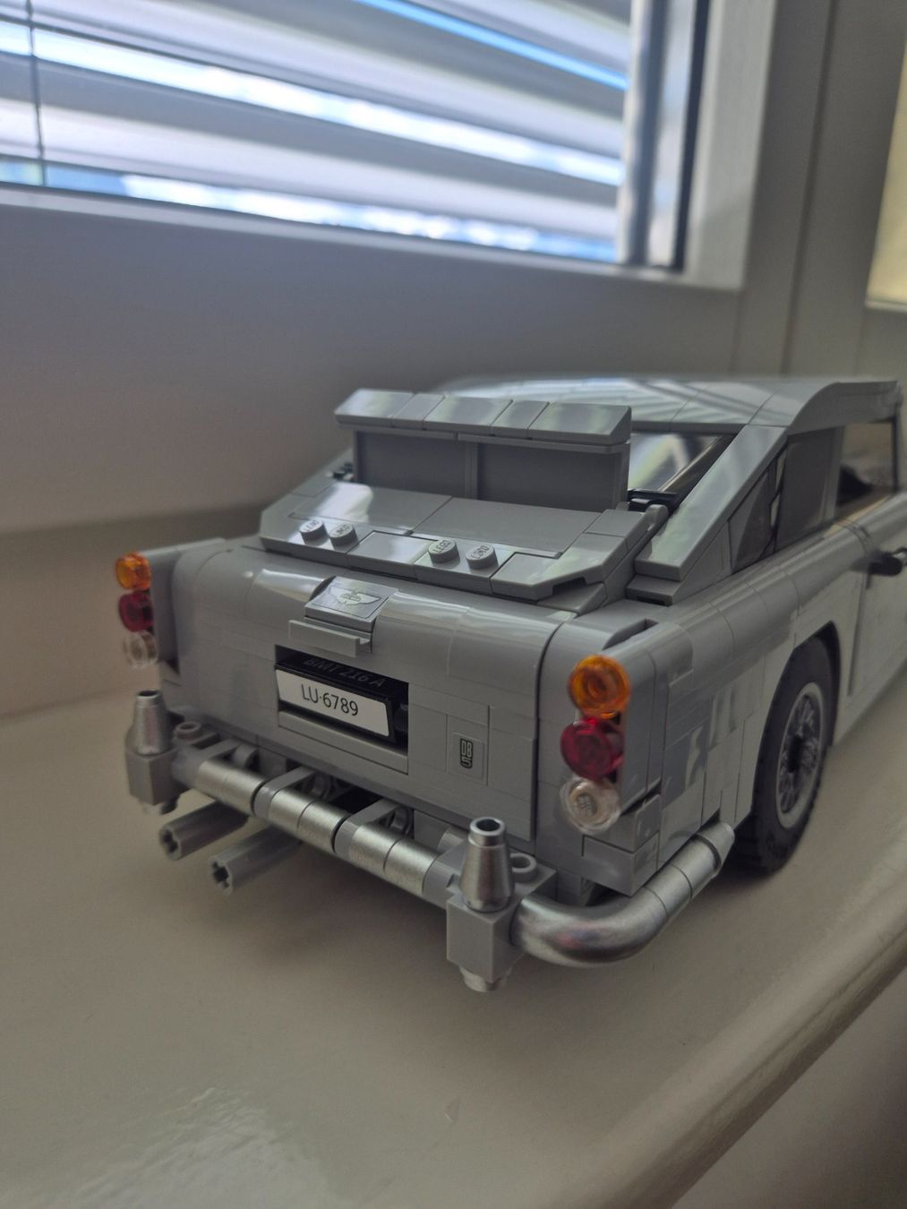 Lego Kit di costruzioni: Lego Aston Martin DB 5/In Einzelteile – Nuovo (secondo la descrizione) da Seewen SZ venduto da wol_k9cf 2