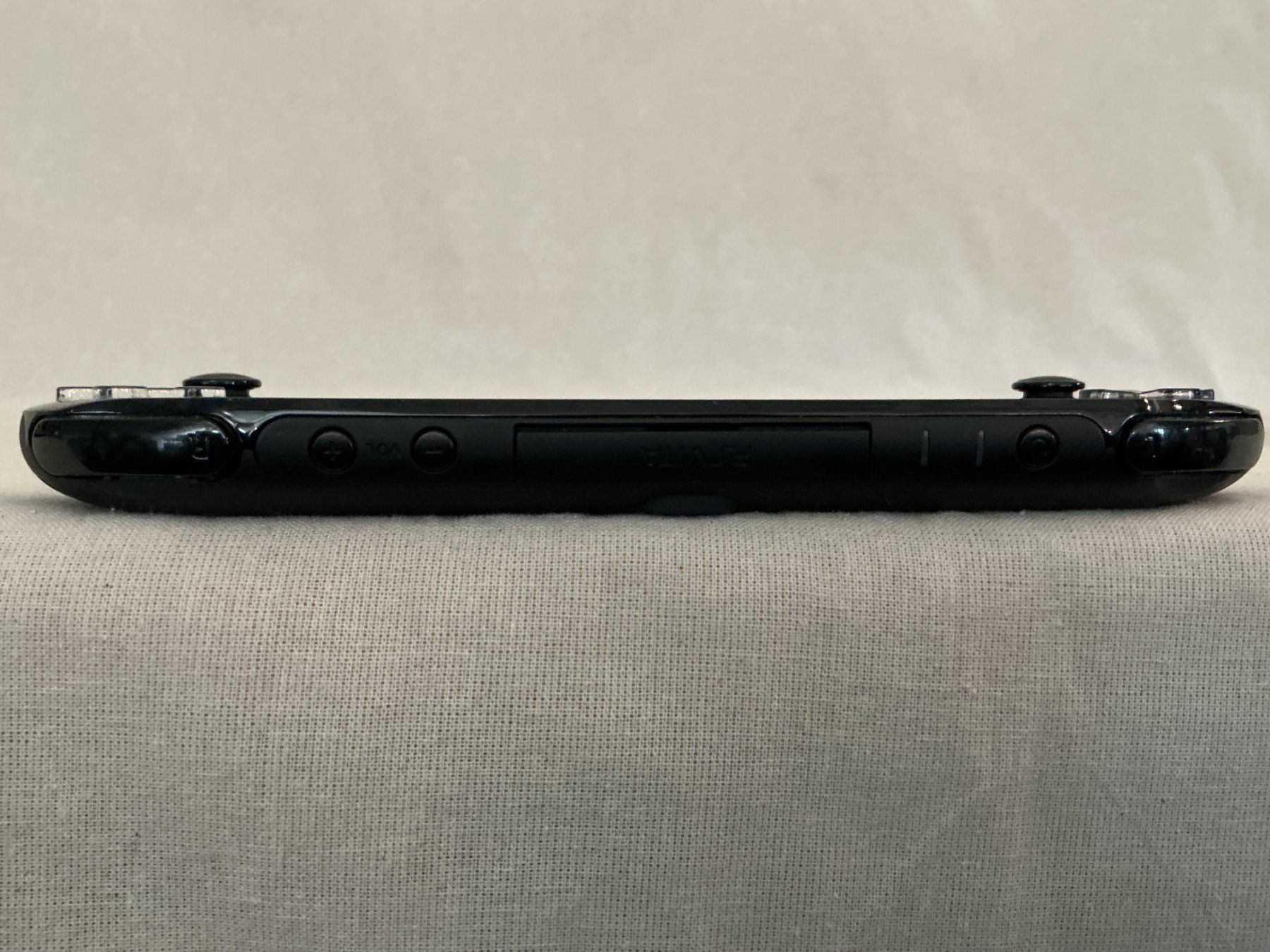 Sony Console: SONY PlayStation VITA – Usato da Richterswil venduto da Restwert_Richterswil 6