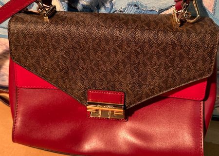 Stylish Michael Kors Bag: Burgundy & Brown Perfection
