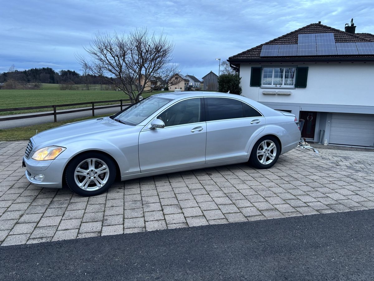 Mercedes-Benz Automobili: Mercedes w221 S350L 4matic – Usato da Hugelshofen venduto da lenkfliege 2