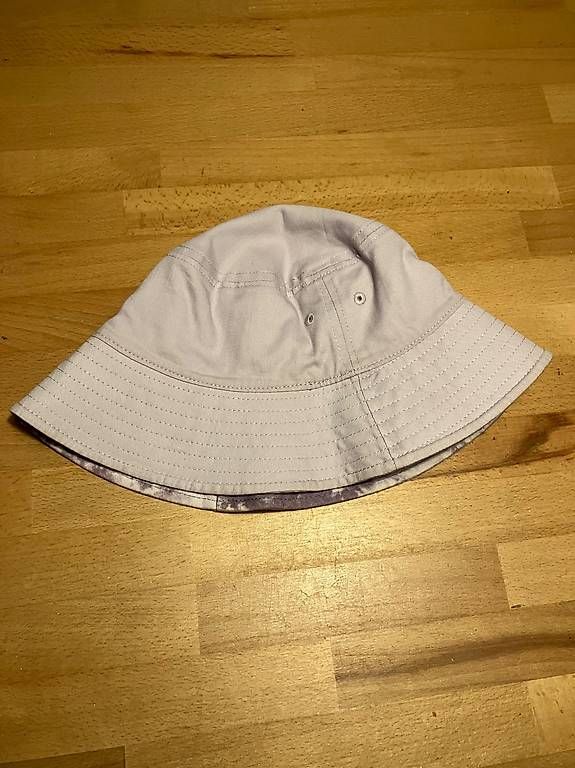 Hüte, Mützen & Caps: cappellino da pescatore – Gebraucht aus Mezzovico von bai_td2m 1