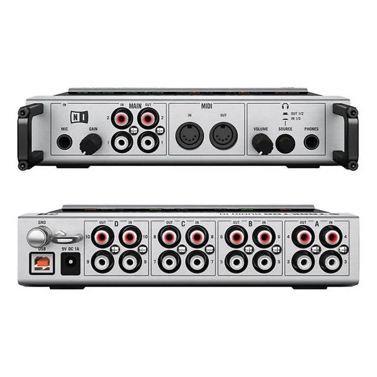 Traktor Attrezzatura per studi di registrazione: Native Instruments TRAKTOR AUDIO 10 – DJ Audio Interface – Usato da Bern venduto da ready4heady_ 2