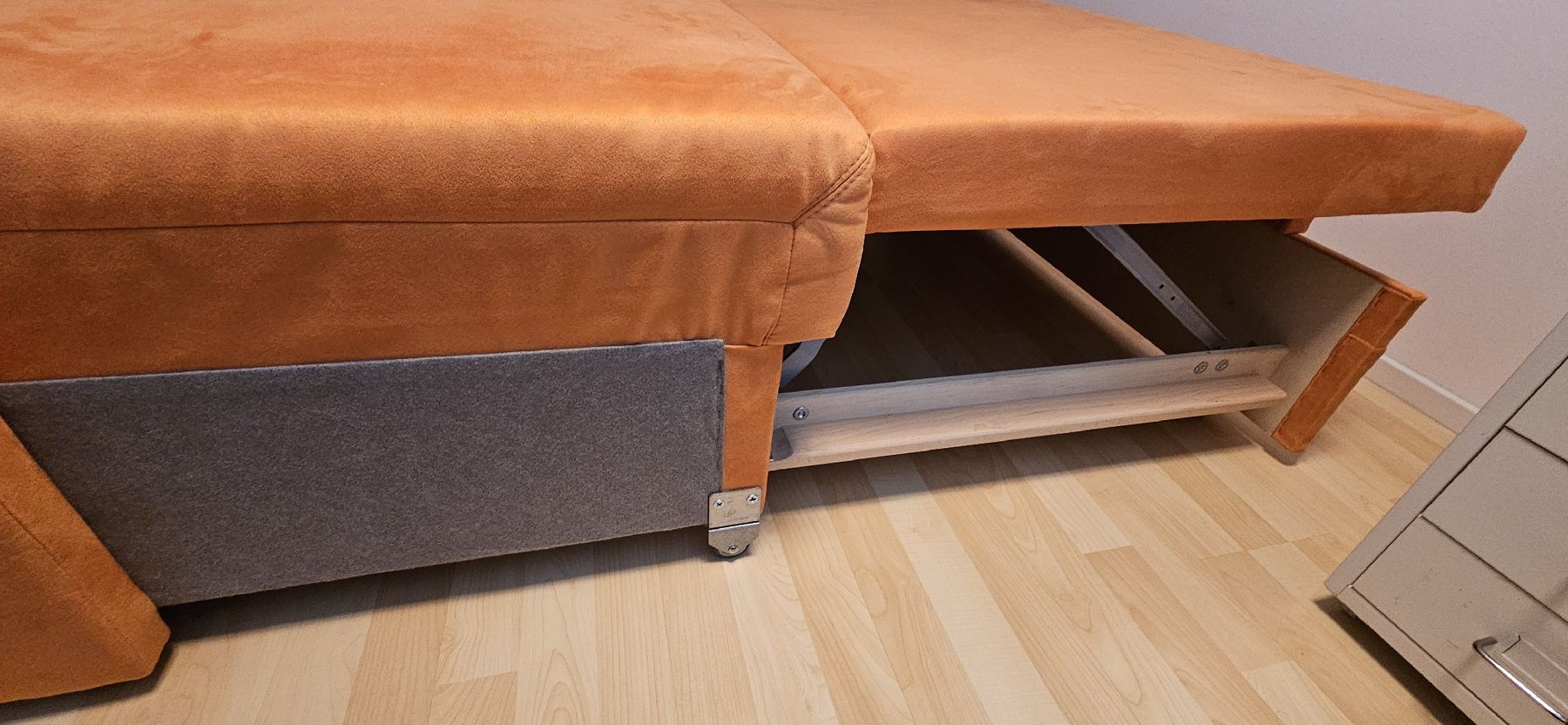 Divani: Canapé lit orange Hodry – Usato da Sion venduto da machiavel74 2