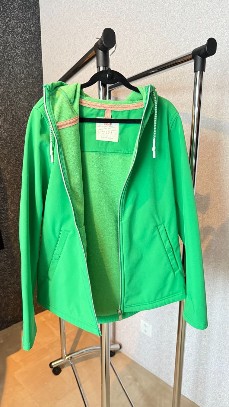 Giacche: Street One:Damen Softshelljacke, Grün, Gr. 34 – Usato da Riedholz venduto da han_fy6l 1