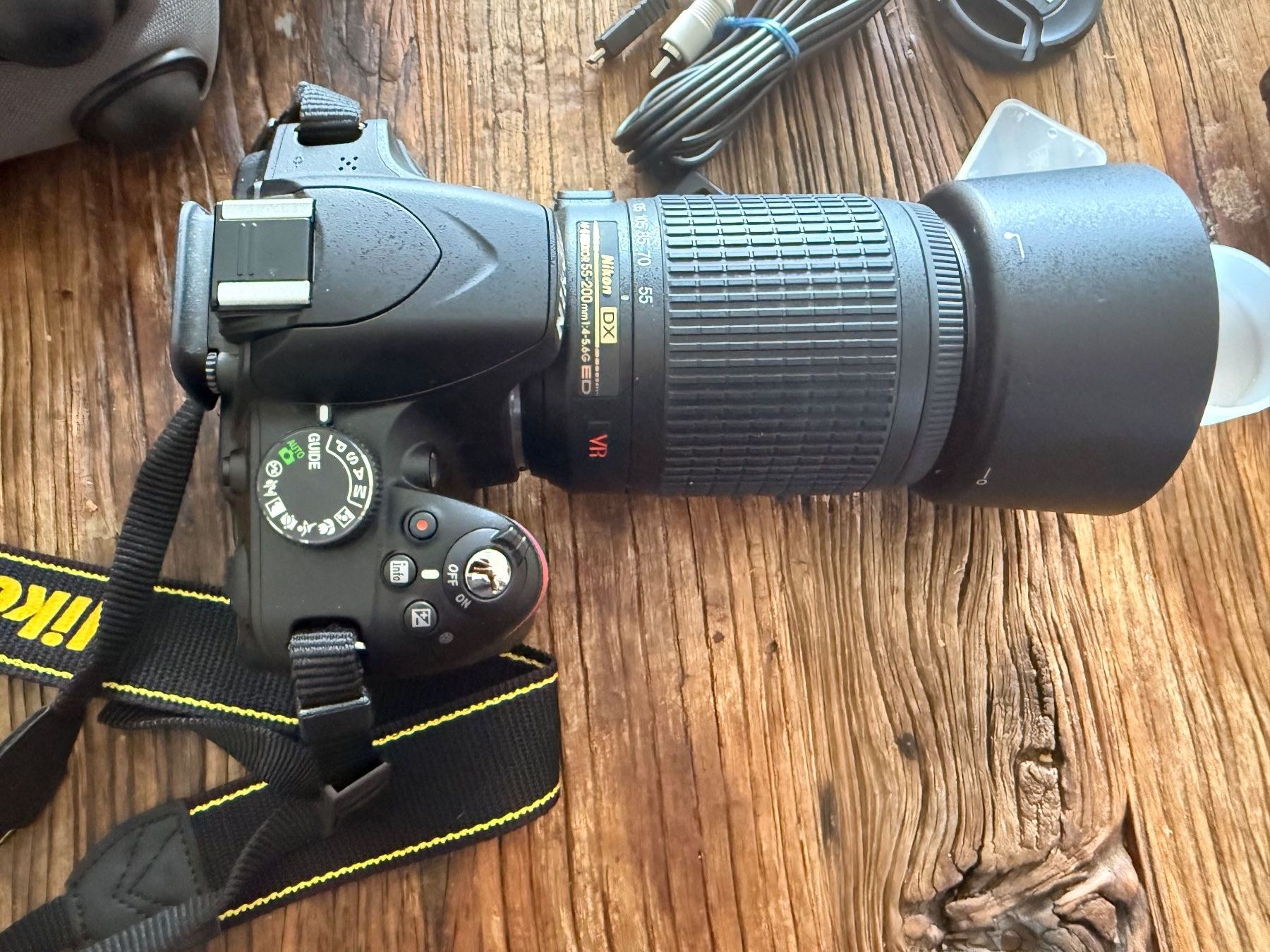 Nikon Fotocamera: Nikon D3200 mit Zubehör – Usato da Teufenthal AG venduto da MeineSchatztruhe 1
