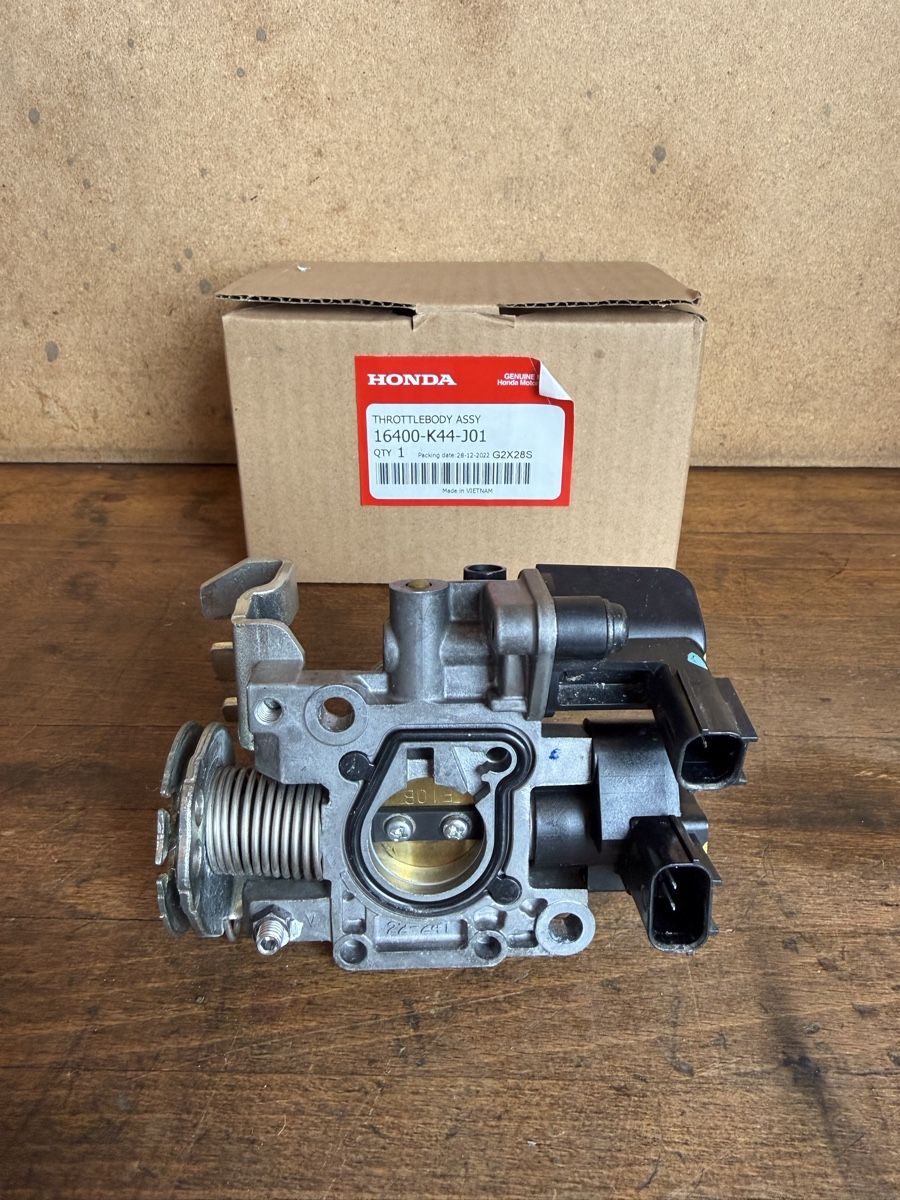 Honda Tutti i ricambio per moto: Drosselklappe Honda NSC110 – Difettoso da Appenzell Steinegg venduto da abcdefg070 2