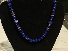 Lapislazuli Kette mit 18k Verschluss