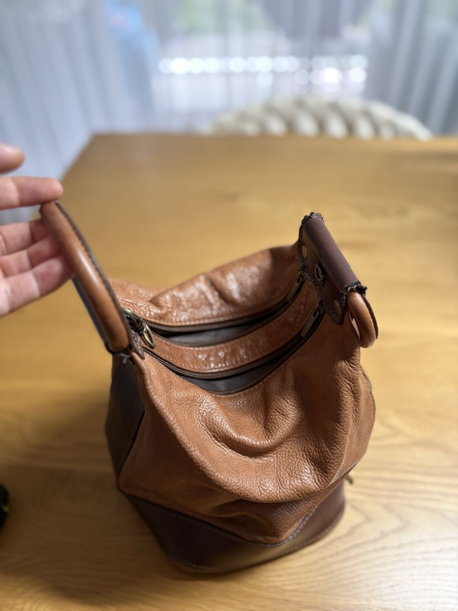 Borse da donna: Borsa in pelle marrone con manico rotondo – Usato da S. Antonino venduto da LIKA91 3