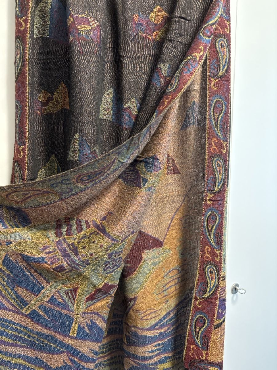 Foulard & Sciarpe: Schal mit speziellem Muster, neuwertig – Nuovo (secondo la descrizione) da Adliswil venduto da ninotschka7 2