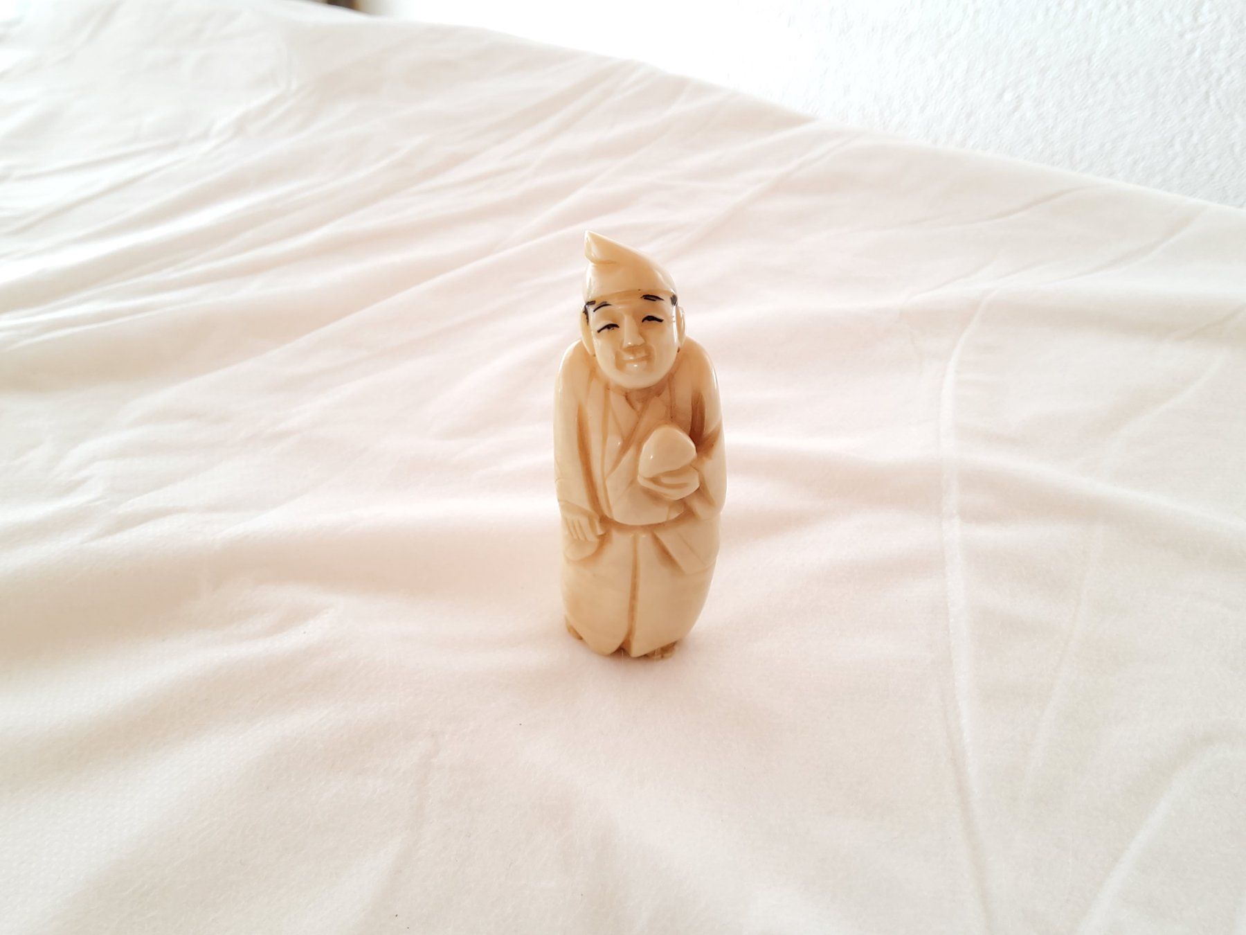 Figuren: Ancien Netsuke signé  – Gebraucht aus Malleray von Broc-Mo