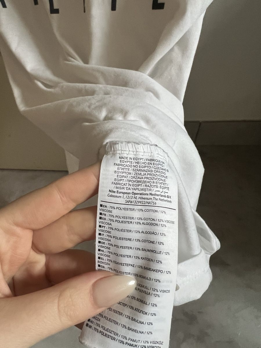 Nike T-shirt: Nike Athlete T-Shirt, Grösse M – Nuovo (secondo la descrizione) da Kirchberg BE venduto da lea_kb6y 3