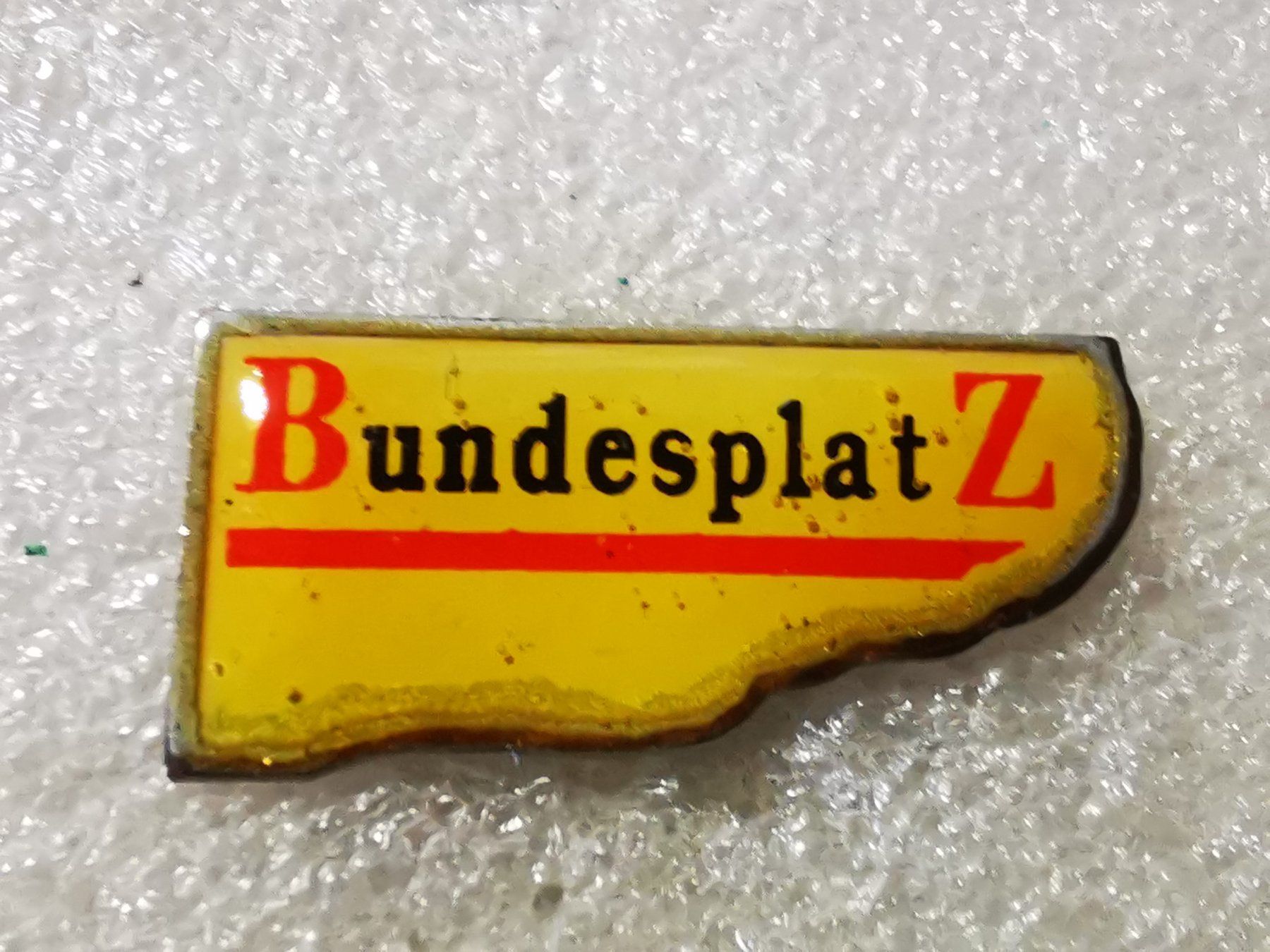Placchette & Badge: Ansteckpin 143: BZ Berner Zeitung – Usato da Oppligen venduto da Pin-Fall-Shop