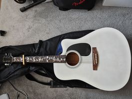Akustikgitarre weiss Taylor ohne Tasche guter Zustand
