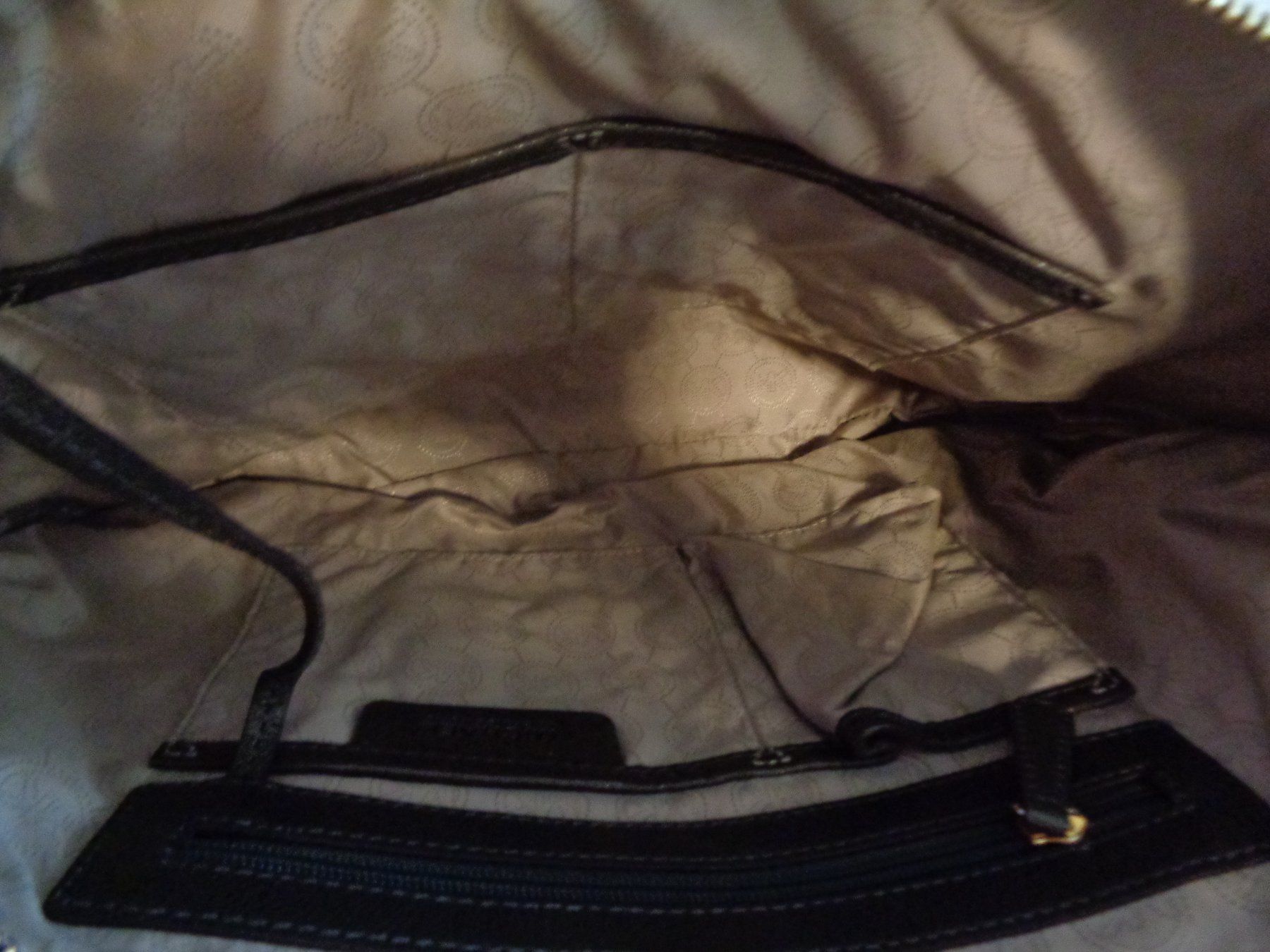 Michael Kors Sacs femmes: MICHAEL KORS HANDTASCHE – D'occasion à Rotkreuz par Samballi 2