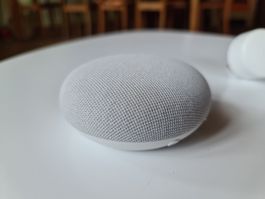 Nest Mini Smart Speaker Weiss