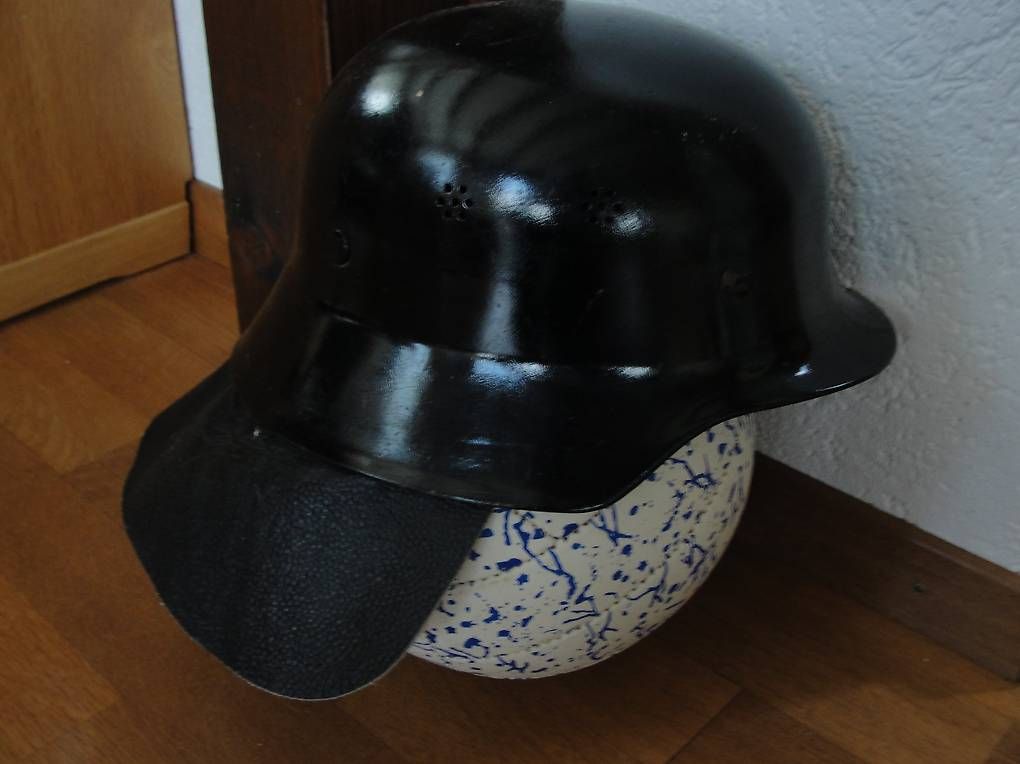 Uniformi: Für Sammler – Usato da Oberschrot venduto da Schello 2