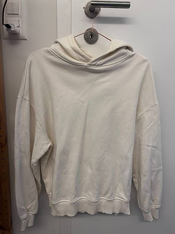 Dariadéh Pullover & Sweatshirts: Dariadeh Hoodie Carl – Gebraucht aus Zürich von sho_9b69 1