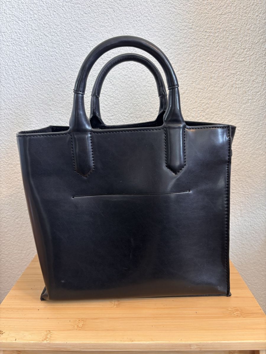 Zara Borse da donna: schwarze Zara Handtasche – Usato da Liebefeld venduto da cheyennewmontes 1