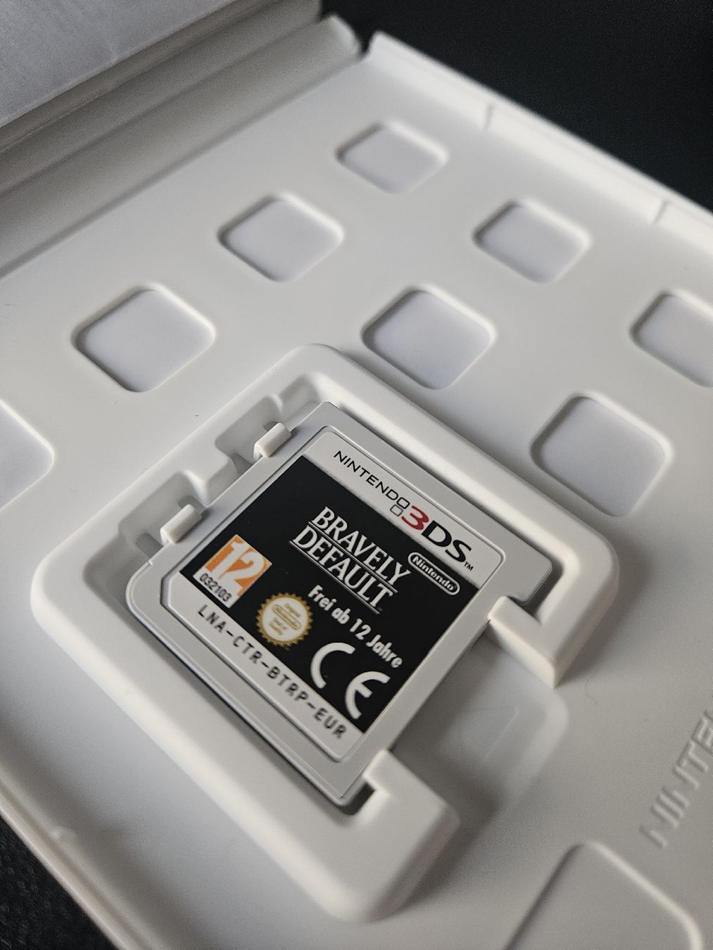 Jeux: Bravely Default Nintendo 3DS – Neuf (Voir description) à Boll par kim_6j8d 1