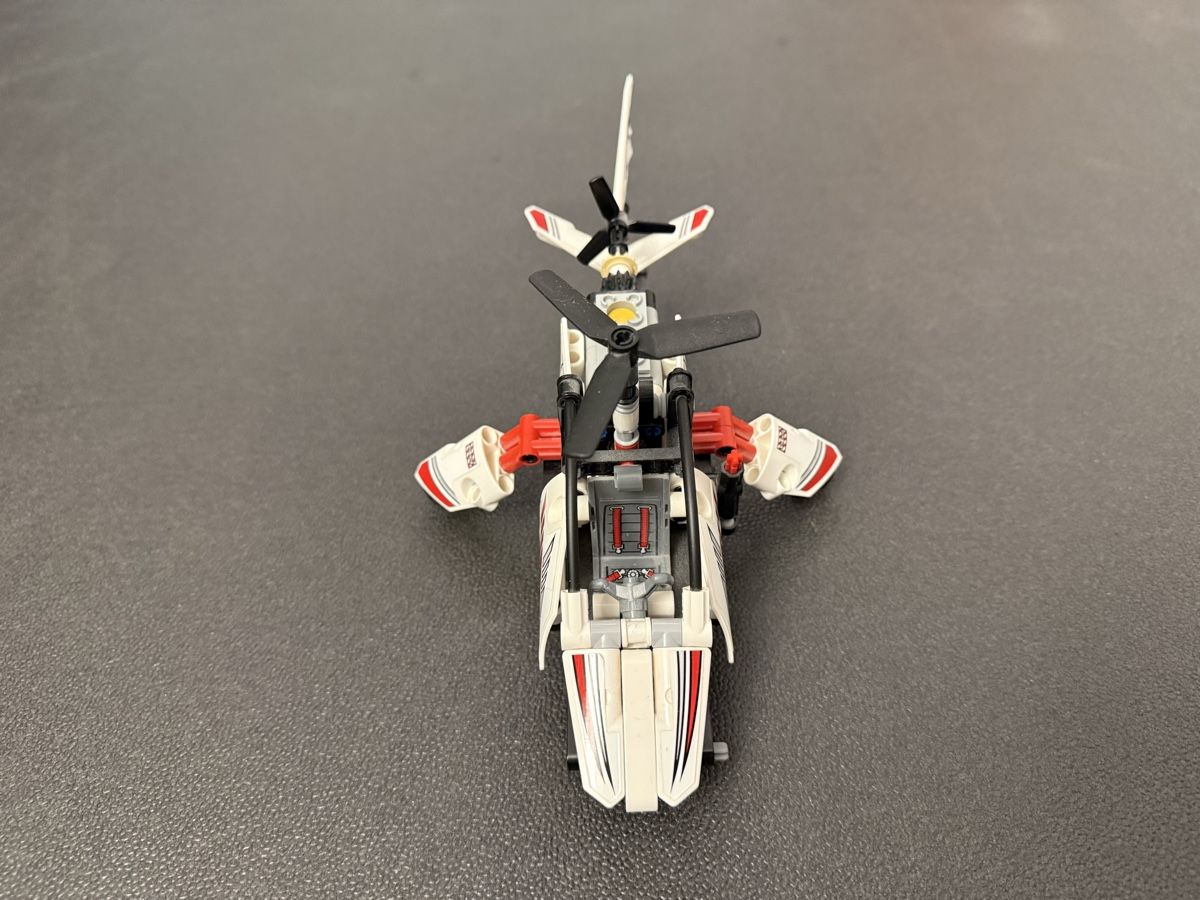 Lego Kit di costruzioni: Lego Technic Ultralight Helicopter 42057 - Complete! – Nuovo (secondo la descrizione) da Horgen venduto da thesilverarrow 2