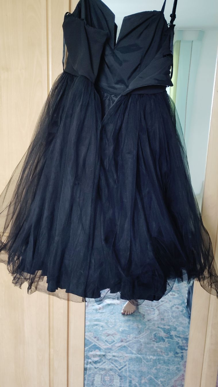 Vestiti & Gonne: Denny Roses schwarzes Kleid – Nuovo (secondo la descrizione) da Spreitenbach venduto da ludwigmaira 4